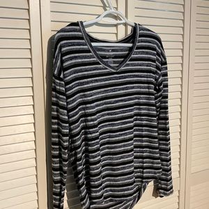 American Eagle Long sleeve